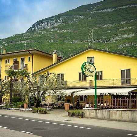 Albergo Olivo Belluno Veronese ภายนอก รูปภาพ