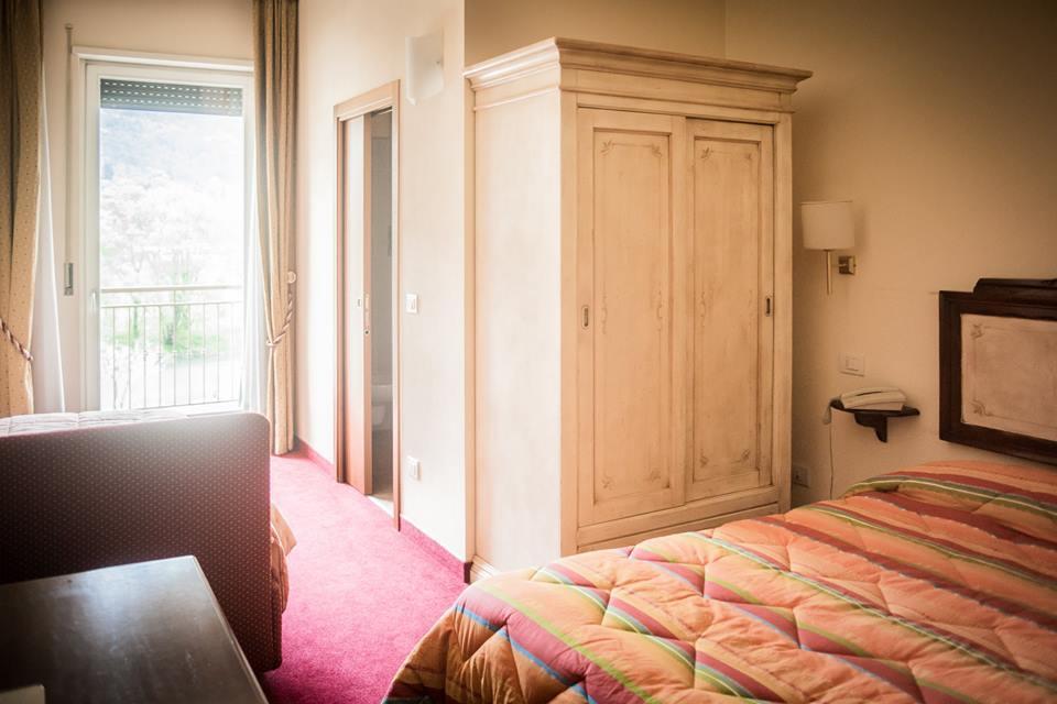Albergo Olivo Belluno Veronese ภายนอก รูปภาพ
